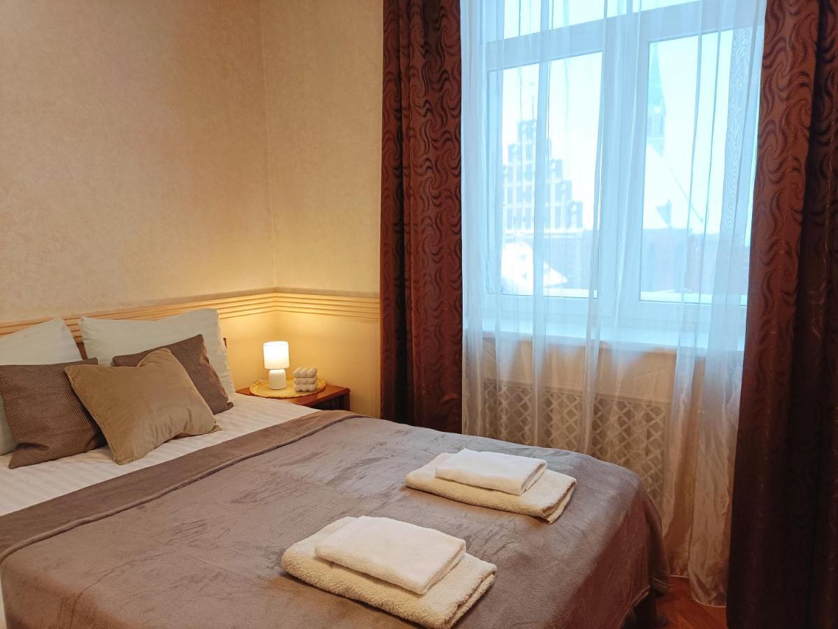 Old Town Retreat With Stunning Views 2 Bedroom Apartment Nearby The Church Of Saint Peter 리가 외부 사진